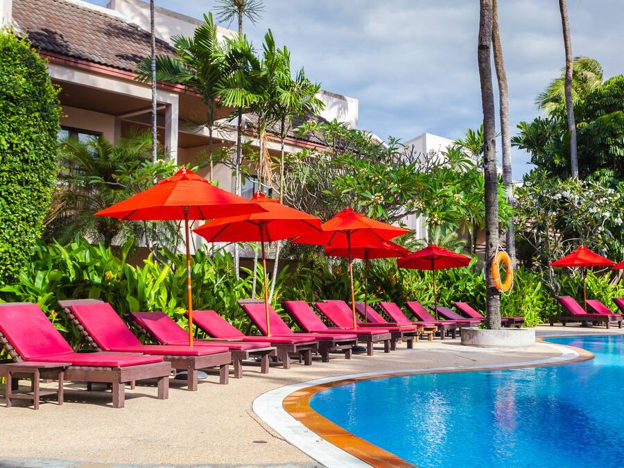 2 piscinas al aire libre, sombrillas, tumbonas