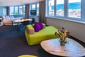 Hypo-allergenic bedding, minibar, in-room safe, desk - voco Villach by IHG (Villach)