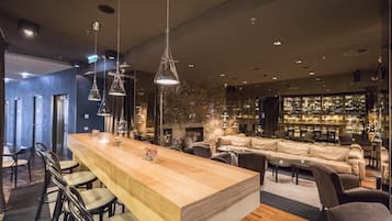 酒吧(店内)