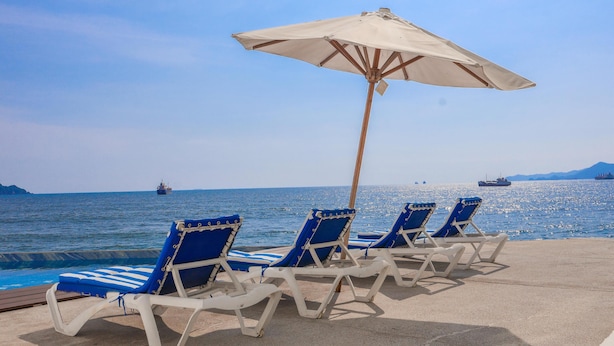 On the beach - Best Western Plus Luna del Mar (Manzanillo)