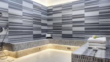 Couples treatment room(s), Turkish bath/hammam, body treatments