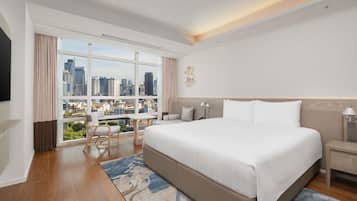 Premier Deluxe Room, 1 Double, City View | Premium bedding, down duvets, pillow-top beds, minibar