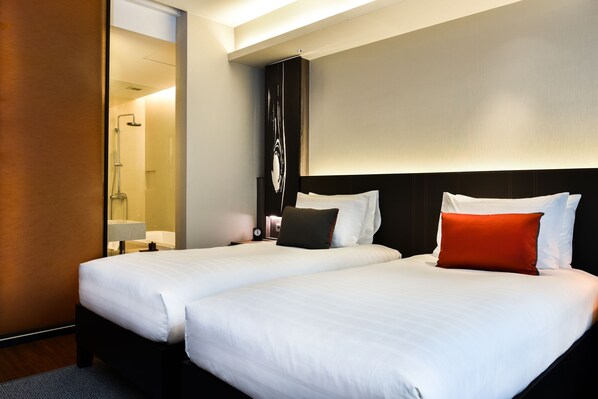 Ropa de cama de alta calidad, cubrecamas y colchones con pillow-top 