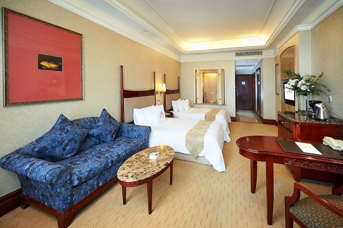 Deluxe Twin Room | Alarm clocks