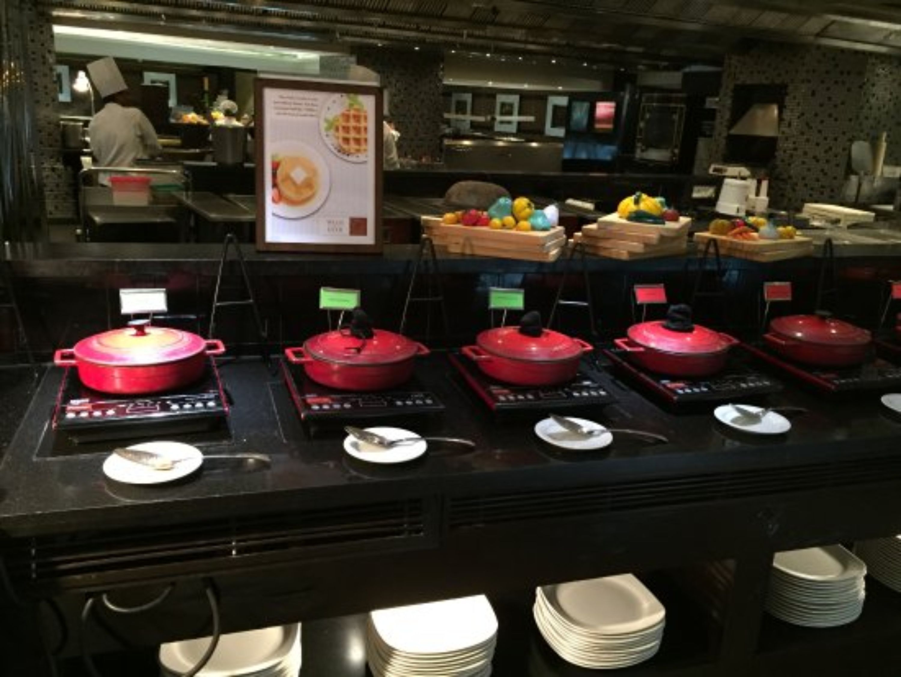 Daily buffet breakfast (INR 1232 per person)