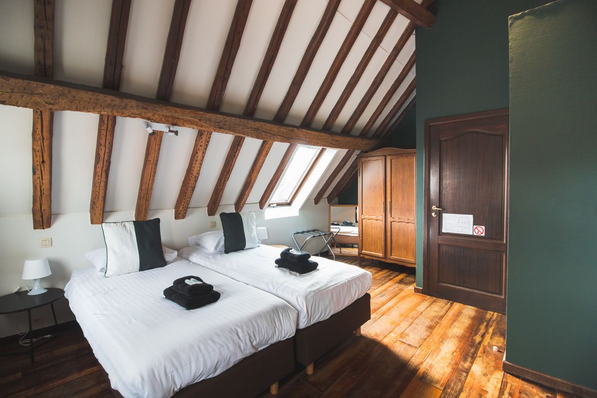 superior double or twin room | in-room safe, individually decorated, individually furnished