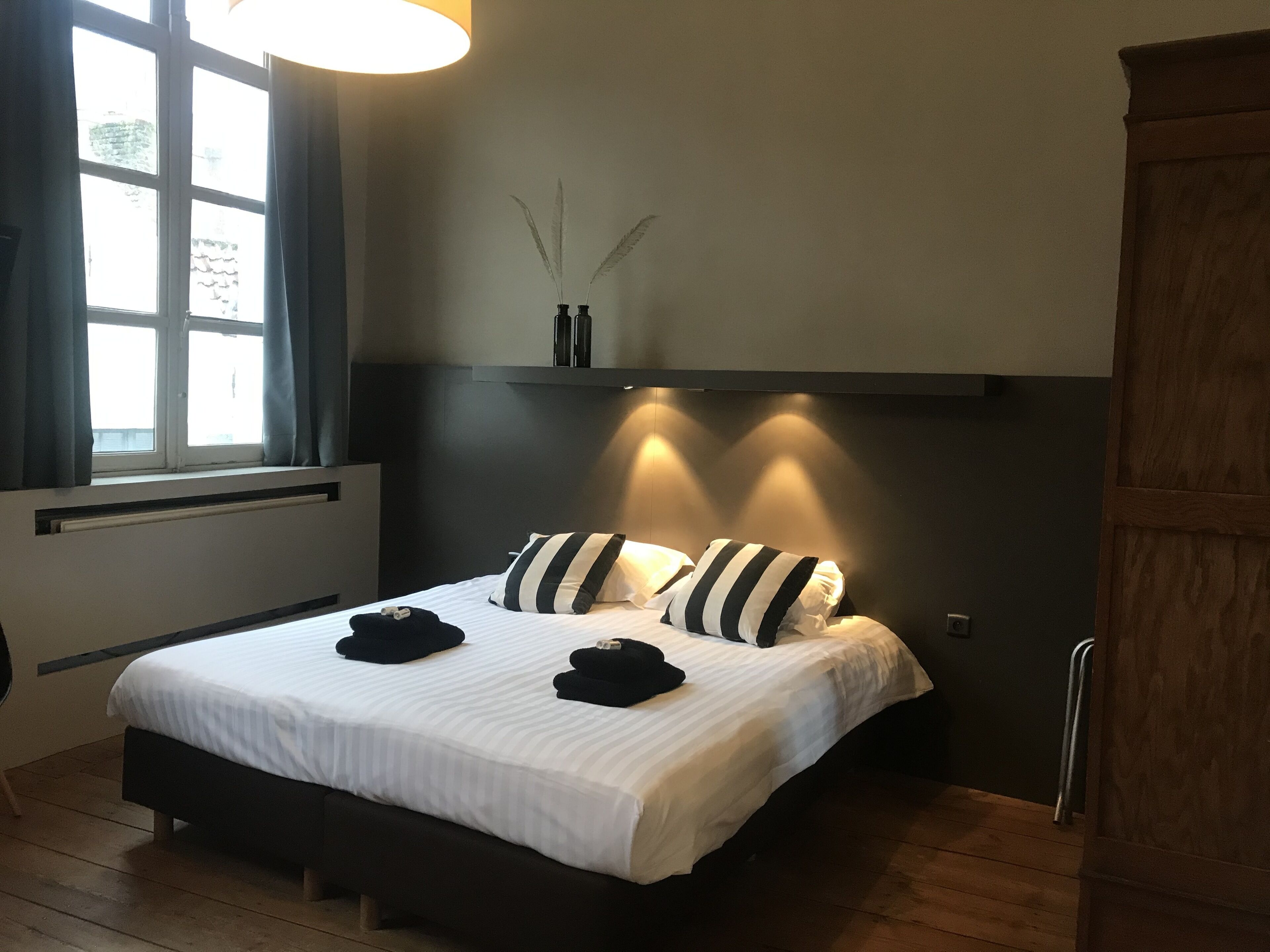 superior double or twin room | in-room safe, individually decorated, individually furnished