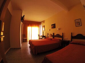 Coffres-forts dans les chambres, bureau, rideaux occultants