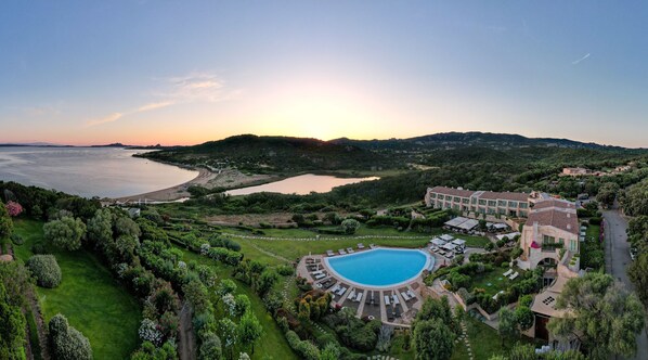 Aerial view - L'Ea Bianca Luxury Resort (Arzachena)