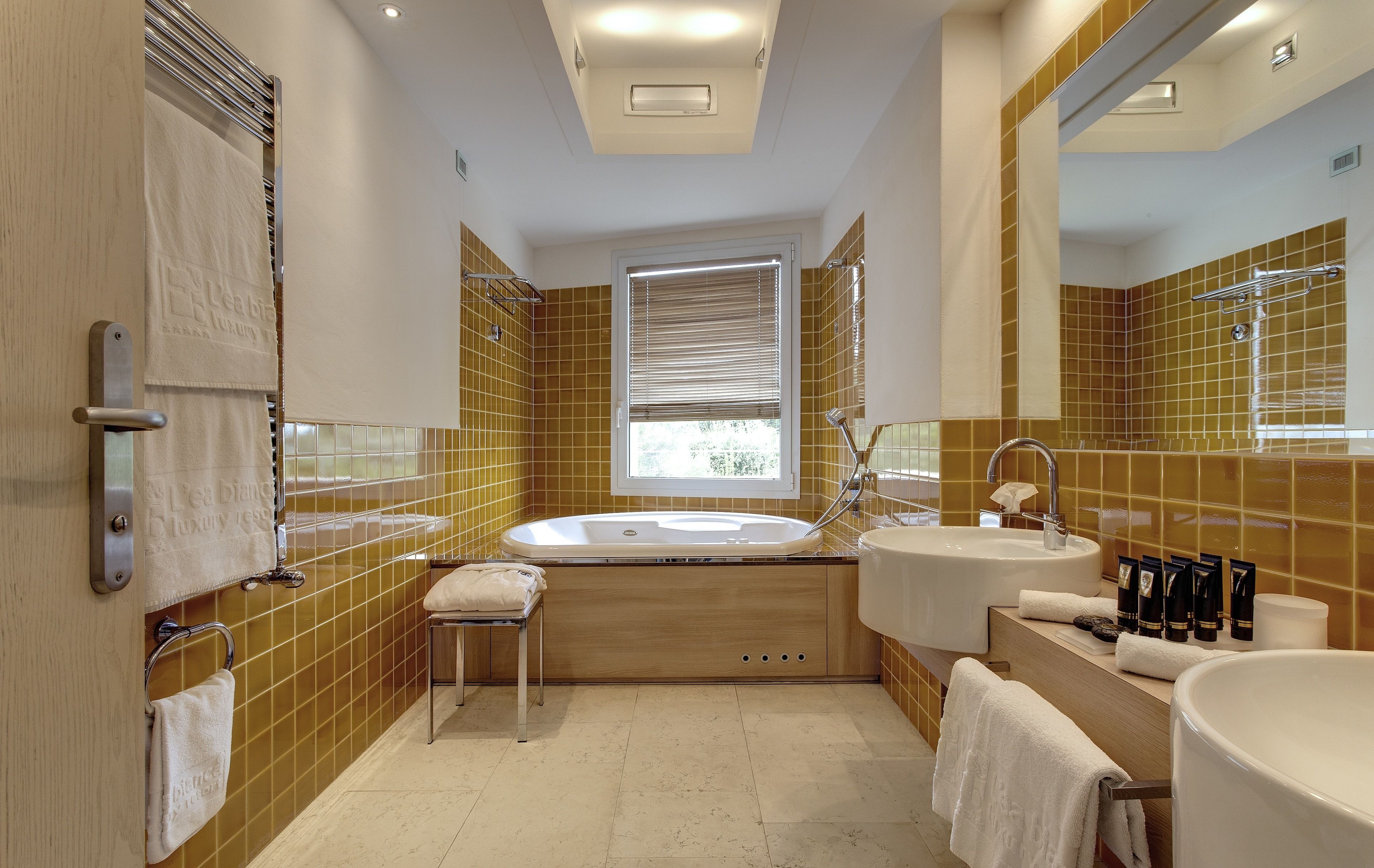 junior suite, 1 king bed with sofa bed, balcony, sea view | bathroom | free toiletries, hair dryer, bathrobes, slippers