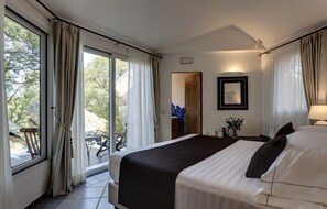 Deluxe Villa, 3 Bedrooms, Non Smoking, Sea View (Iris, 26 steps from the reception) - L'Ea Bianca Luxury Resort (Arzachena)