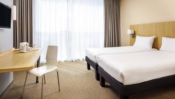 Allergitestet sengetøy, safe på rommet, skrivebord og lydisolert