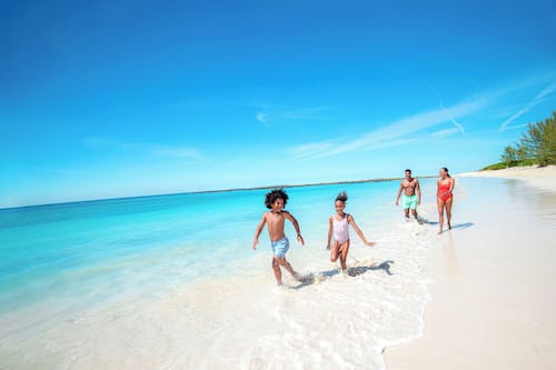 Private beach, white sand, sun-loungers, beach towels