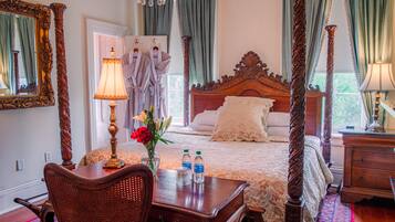 Presidential Room, 1 King Bed (Not pet friendly) | Living area | Flat-screen TV, fireplace