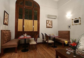 Breakfast area - Baucis Boutique Hotel Palermo (Buenos Aires)