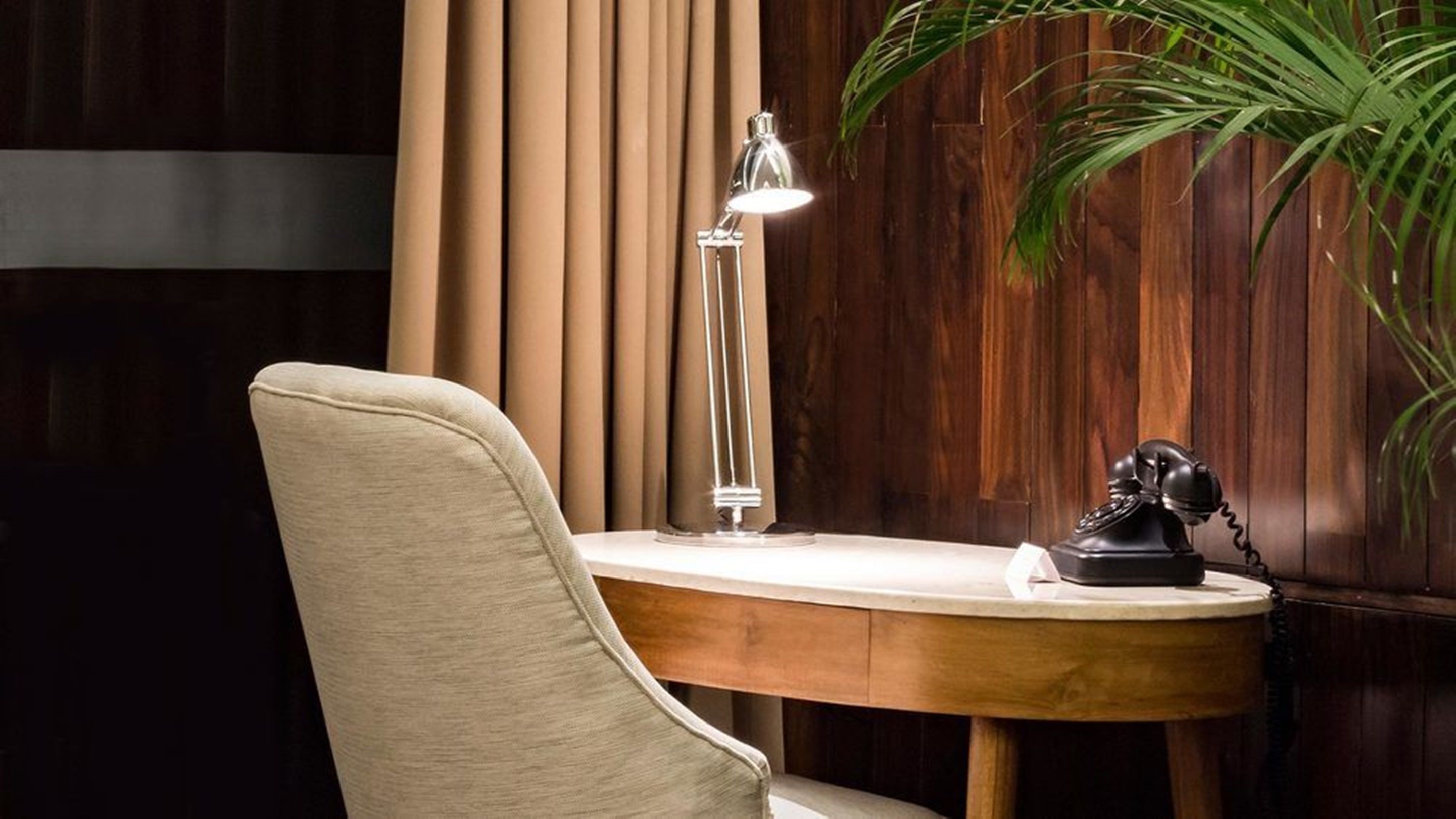 1 bedroom, premium bedding, memory-foam beds, minibar