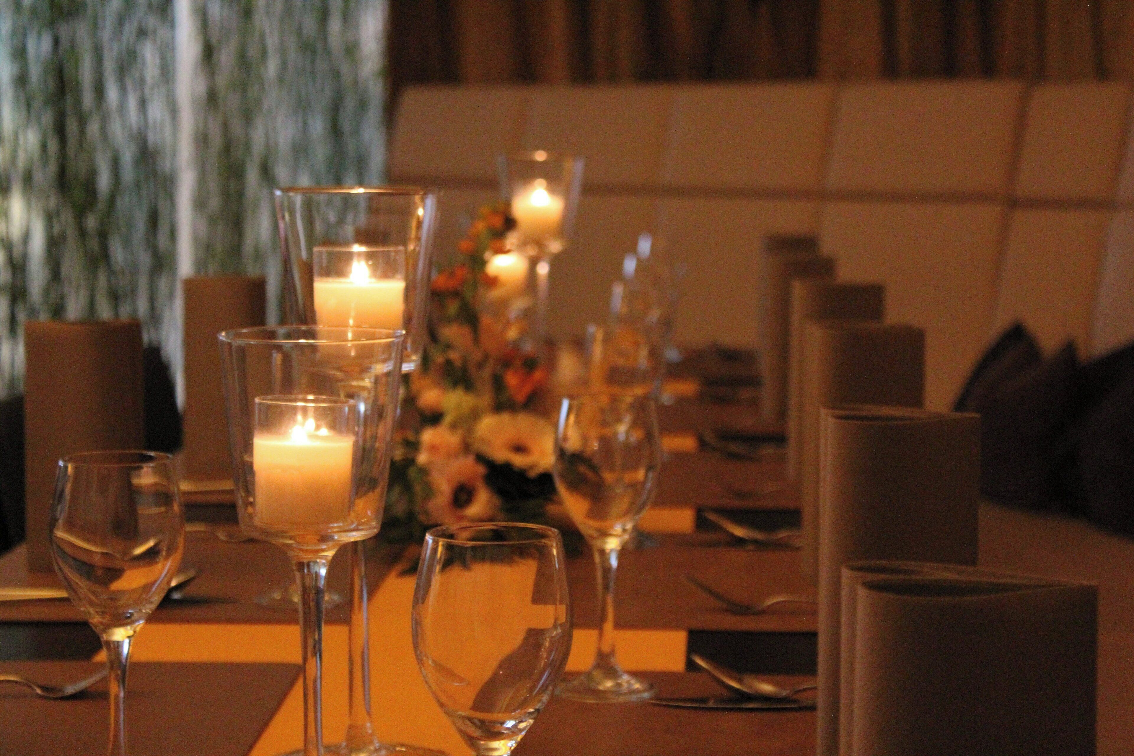 2 restaurants, breakfast, lunch, dinner served; german cuisine