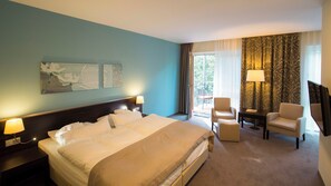 Junior Suite | 1 bedroom, minibar, in-room safe, desk - Heide Spa Hotel & Resort (Bad Dueben)