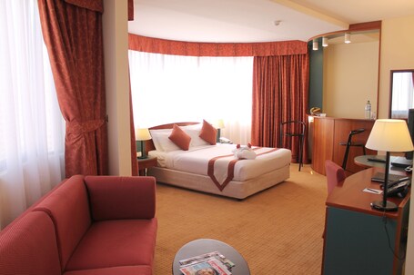 Al Diar Dana Hotel - Image 4