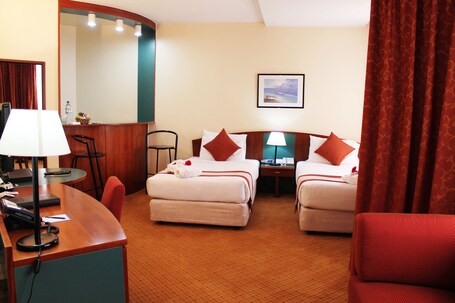 Al Diar Dana Hotel - Image 21