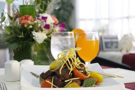 Al Diar Dana Hotel - Image 25