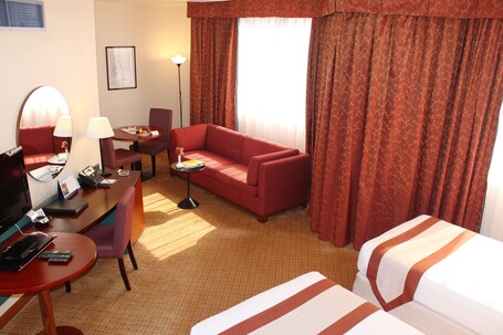 Al Diar Dana Hotel - Image 55