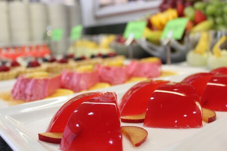 Al Diar Dana Hotel - Image 39