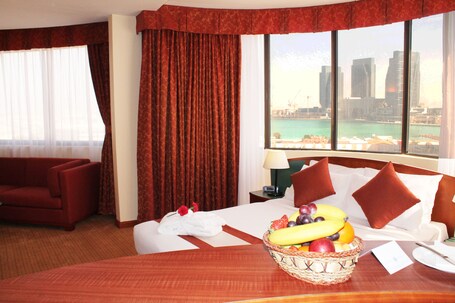 Al Diar Dana Hotel - Image 11