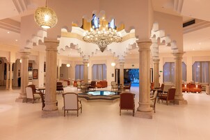 Sala de estar en el lobby