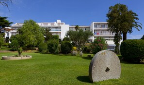 Front of property - Hotel Alga (Palafrugell)