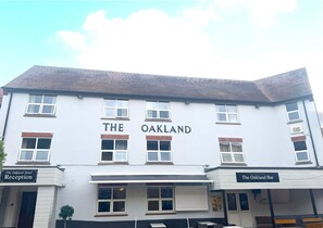 Exterior - The Oakland (Chelmsford)