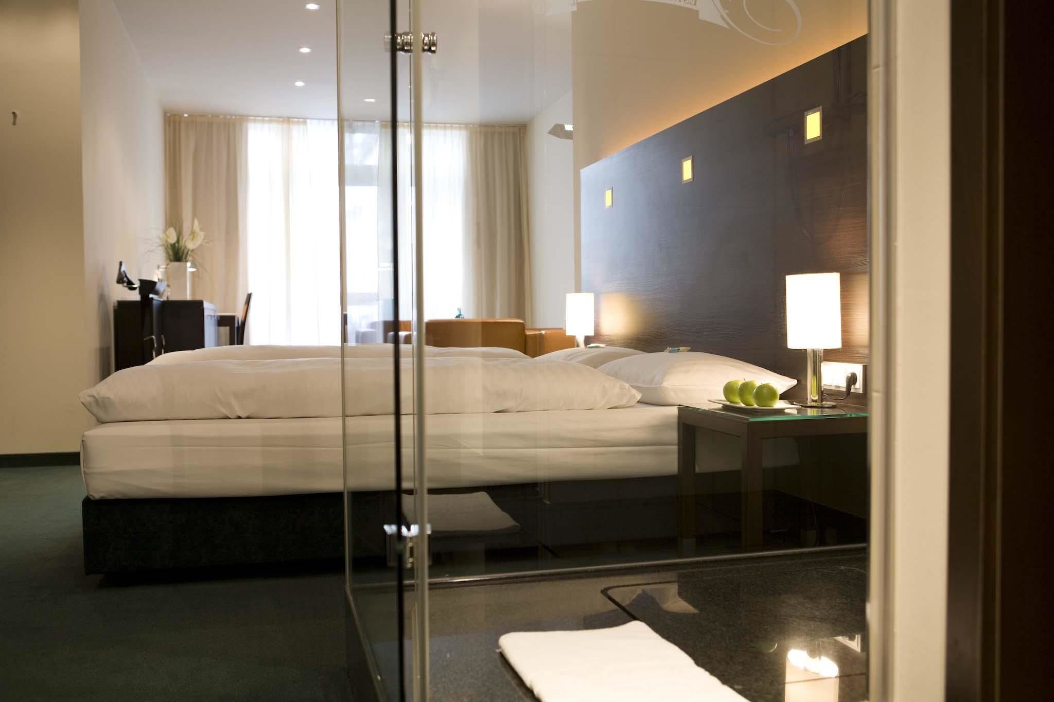 Minibar, in-room safe, desk, laptop workspace