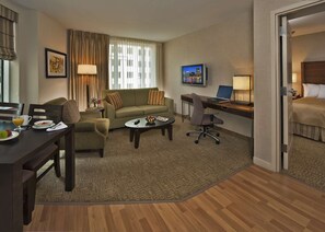 TV, pay movies, MP3 dock - Homewood Suites by Hilton Baltimore (Baltimore)