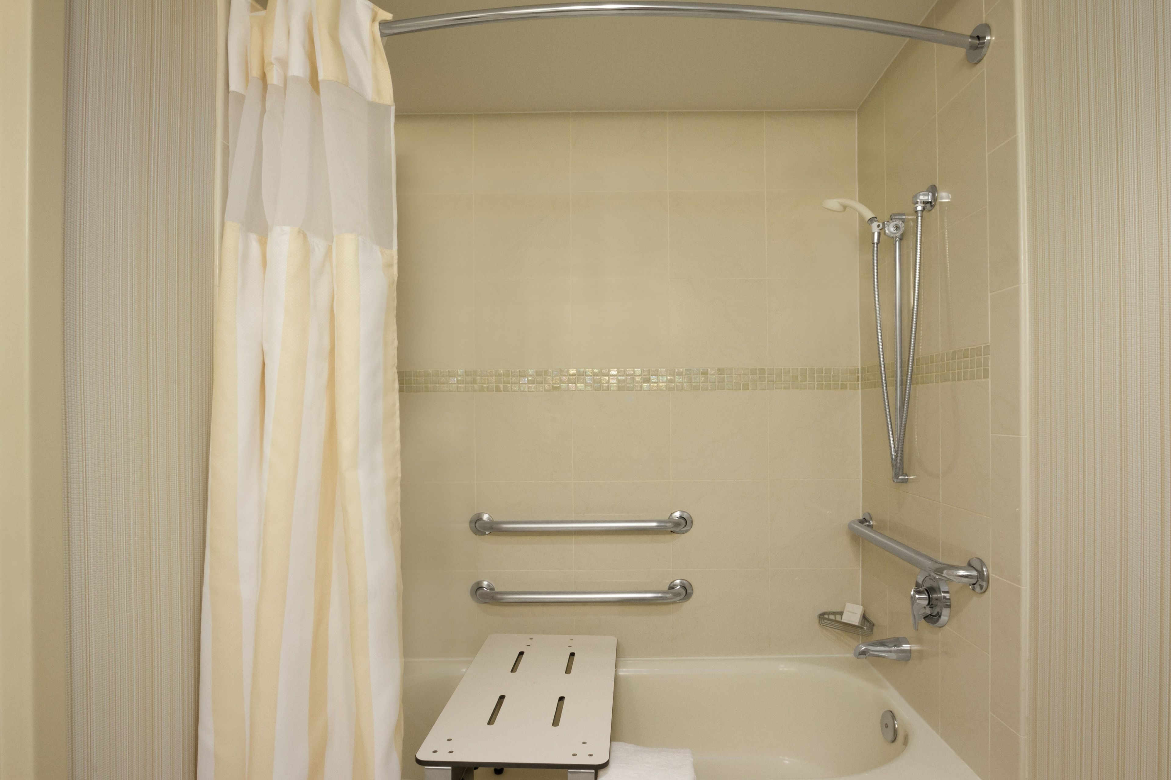 suite, accessible, bathtub (2 double beds with sofabed) | bathroom | shower, free toiletries, hair dryer, towels