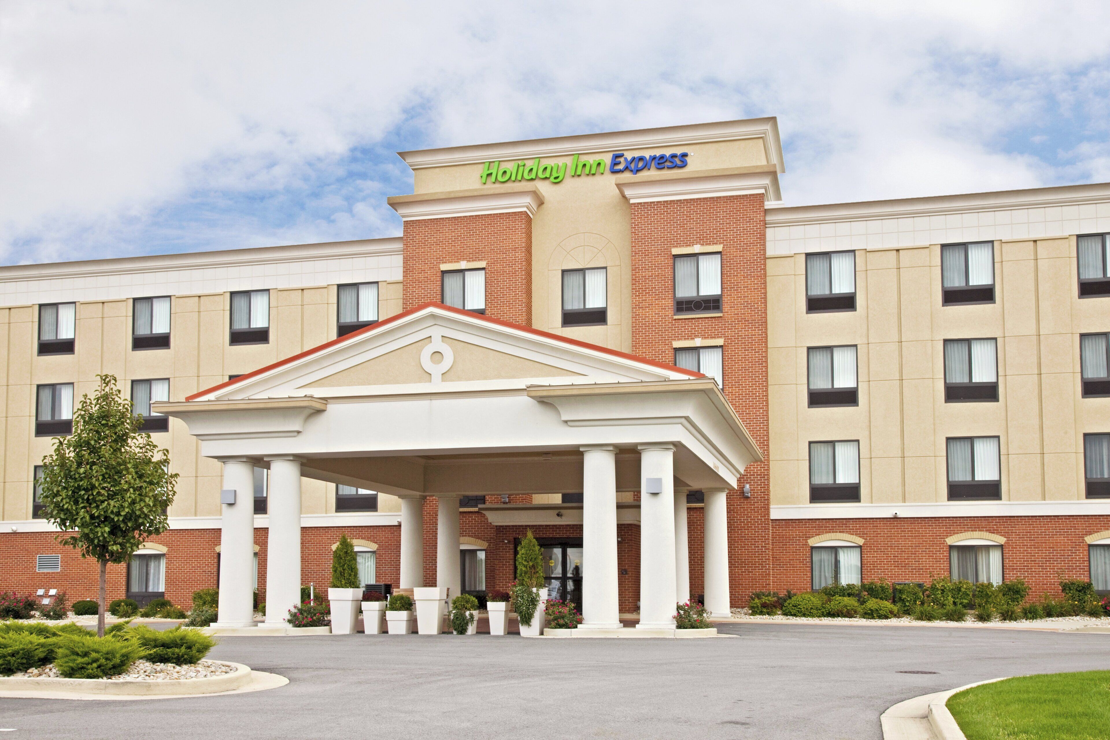 Photo - Holiday Inn Express - Indianapolis - Southeast by IHG