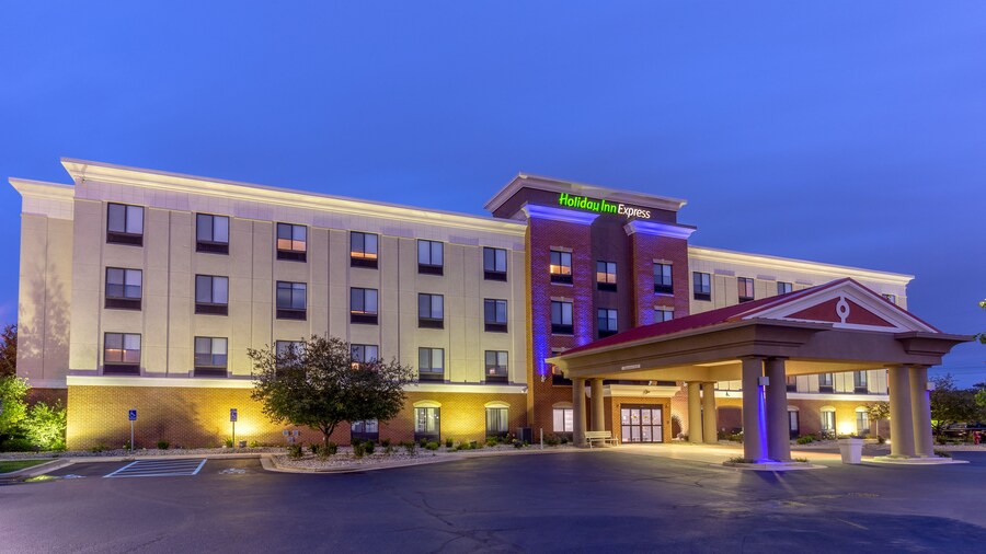 Holiday Inn Express Indianapolis - Southeast by IHG