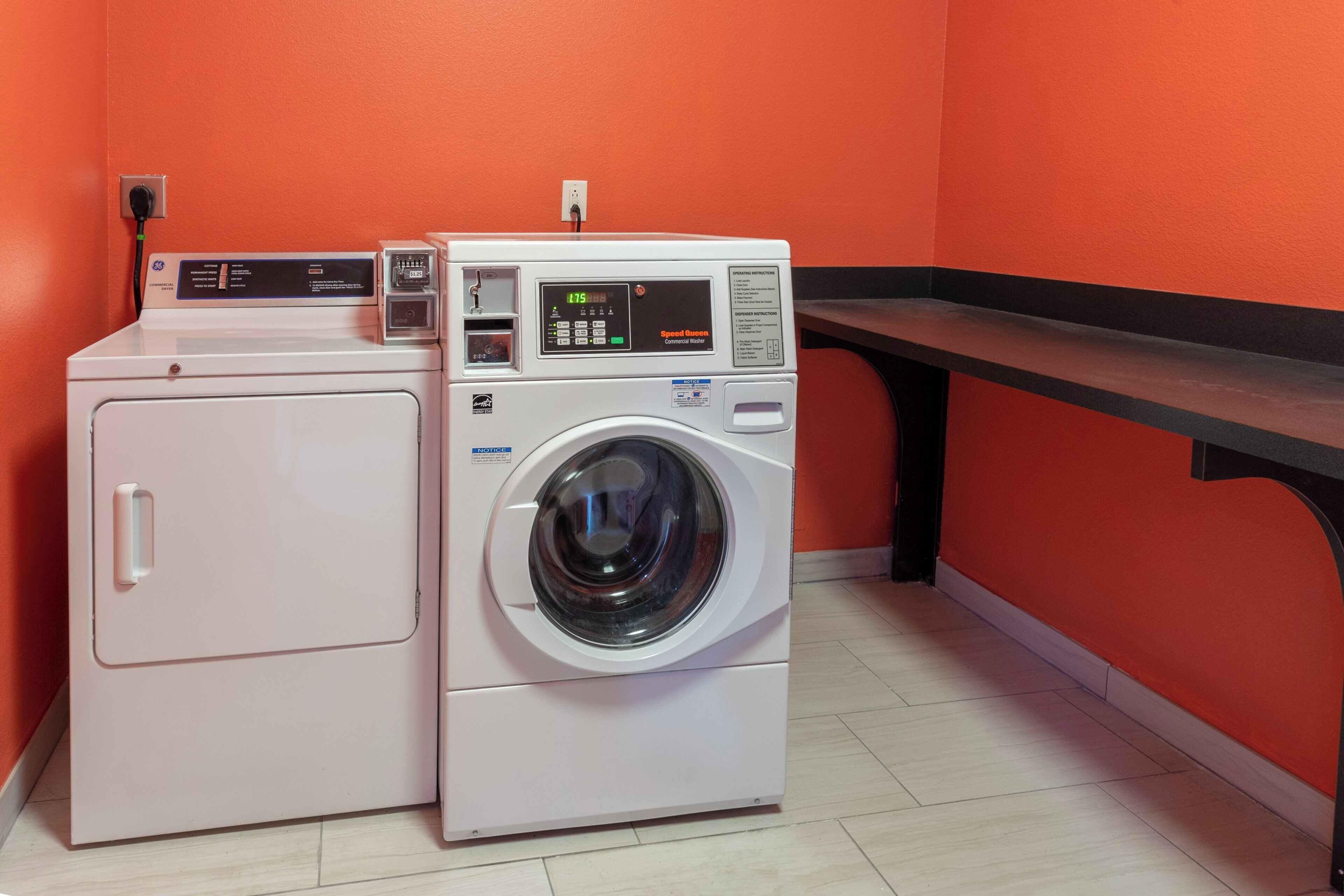 Photo - Holiday Inn Express - Indianapolis - Southeast by IHG