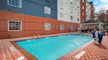 Seasonal outdoor pool