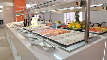 Daily buffet breakfast (EUR 14 per person)