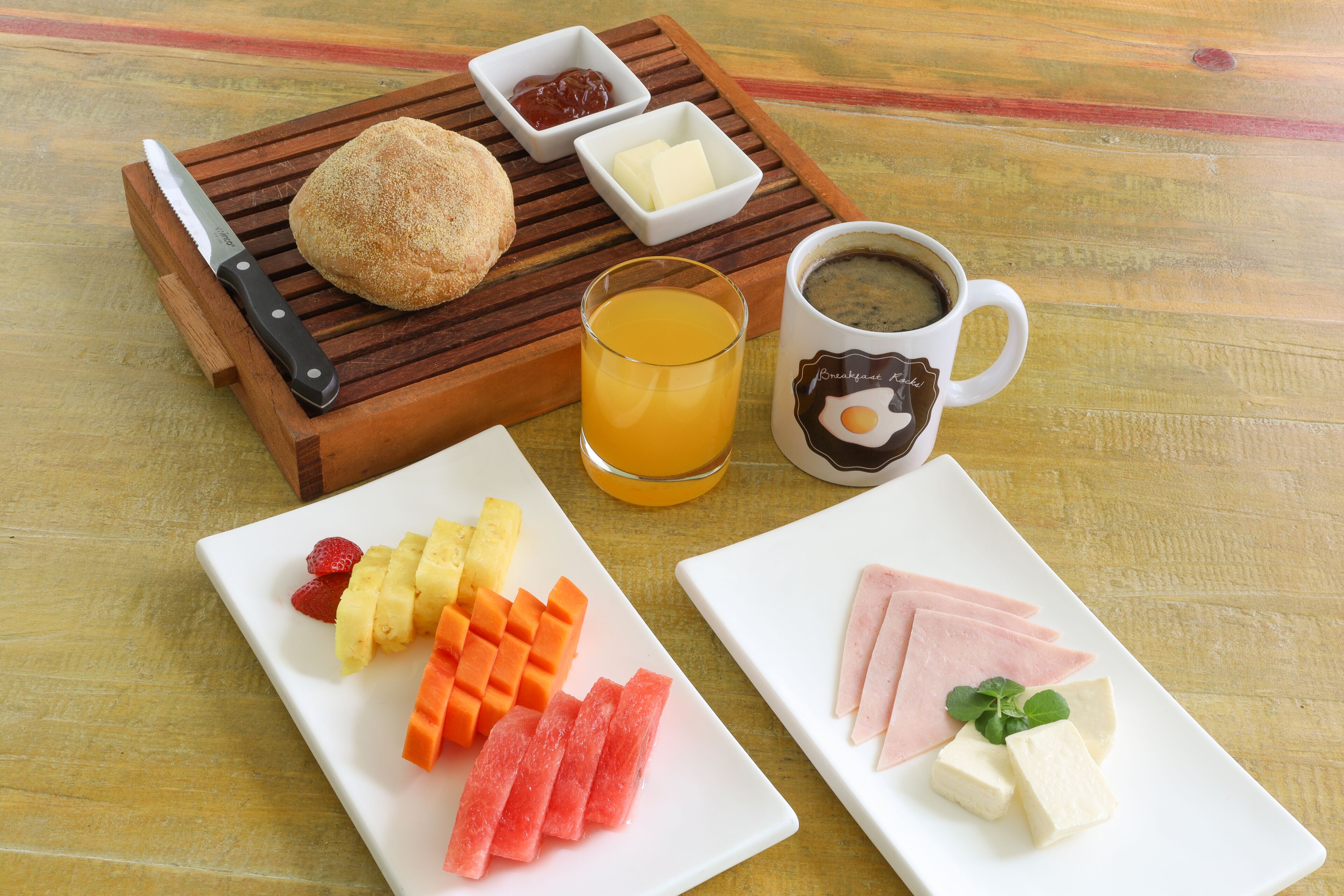 daily full breakfast for a fee