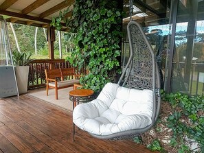 Terrace/patio - The Riverside Inn (Los Naranjos)