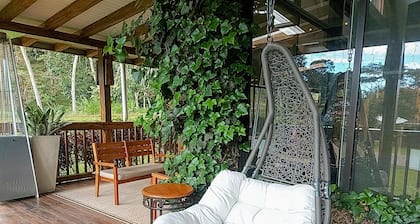 The Riverside Inn