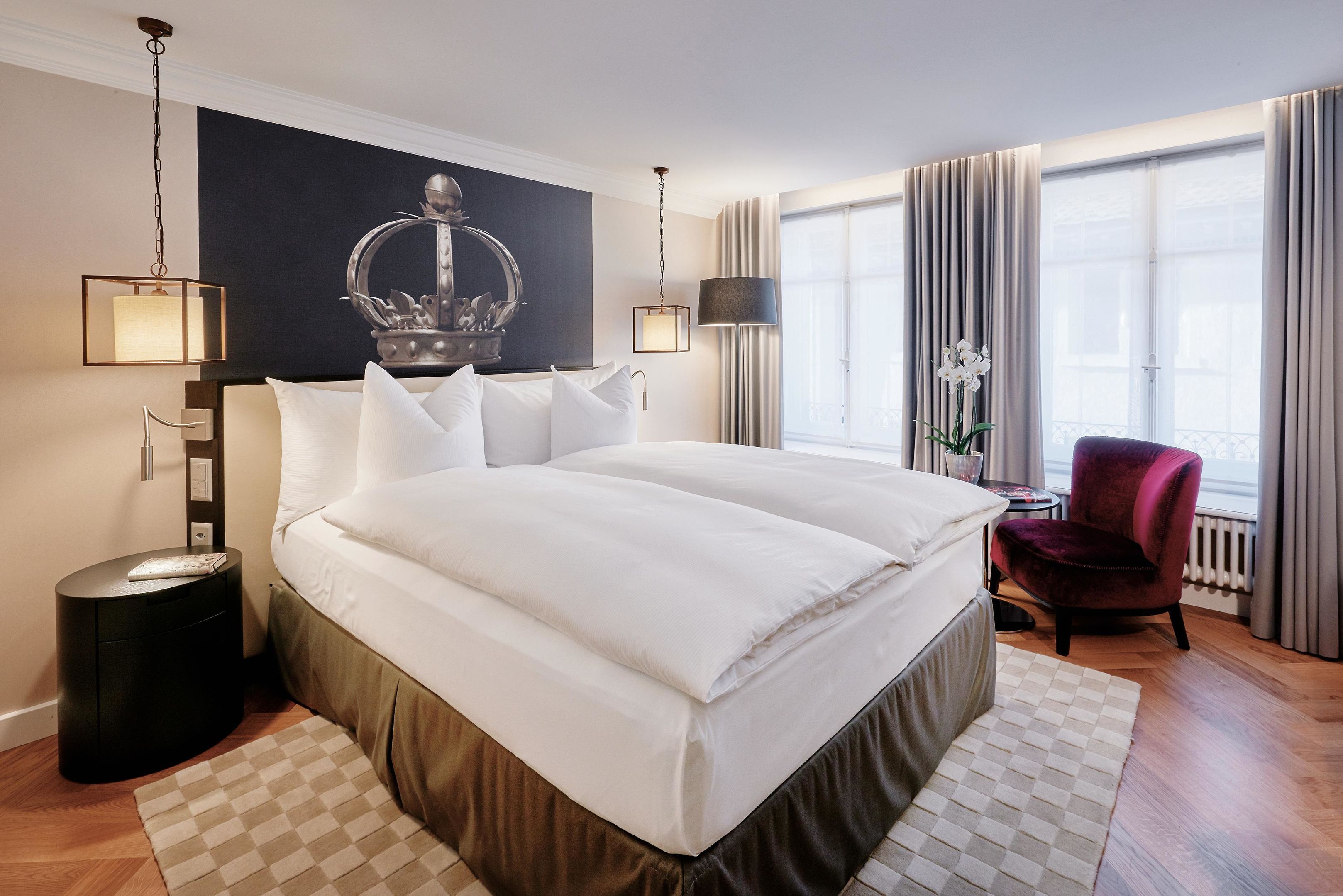Ropa de cama hipoalergénica, edredón y minibar 