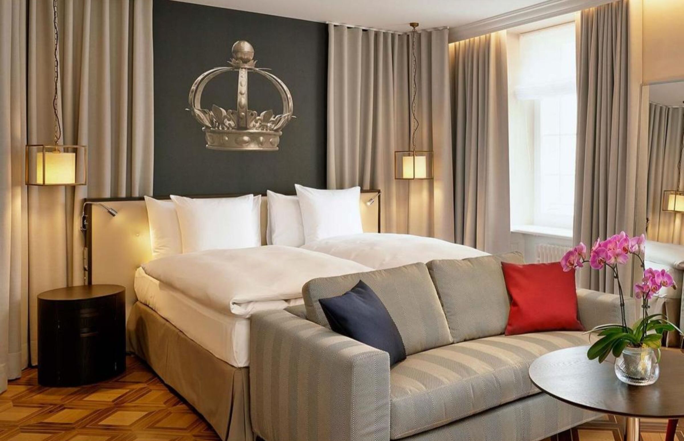 Roupas de cama antialérgicas, edredons de pluma, frigobar