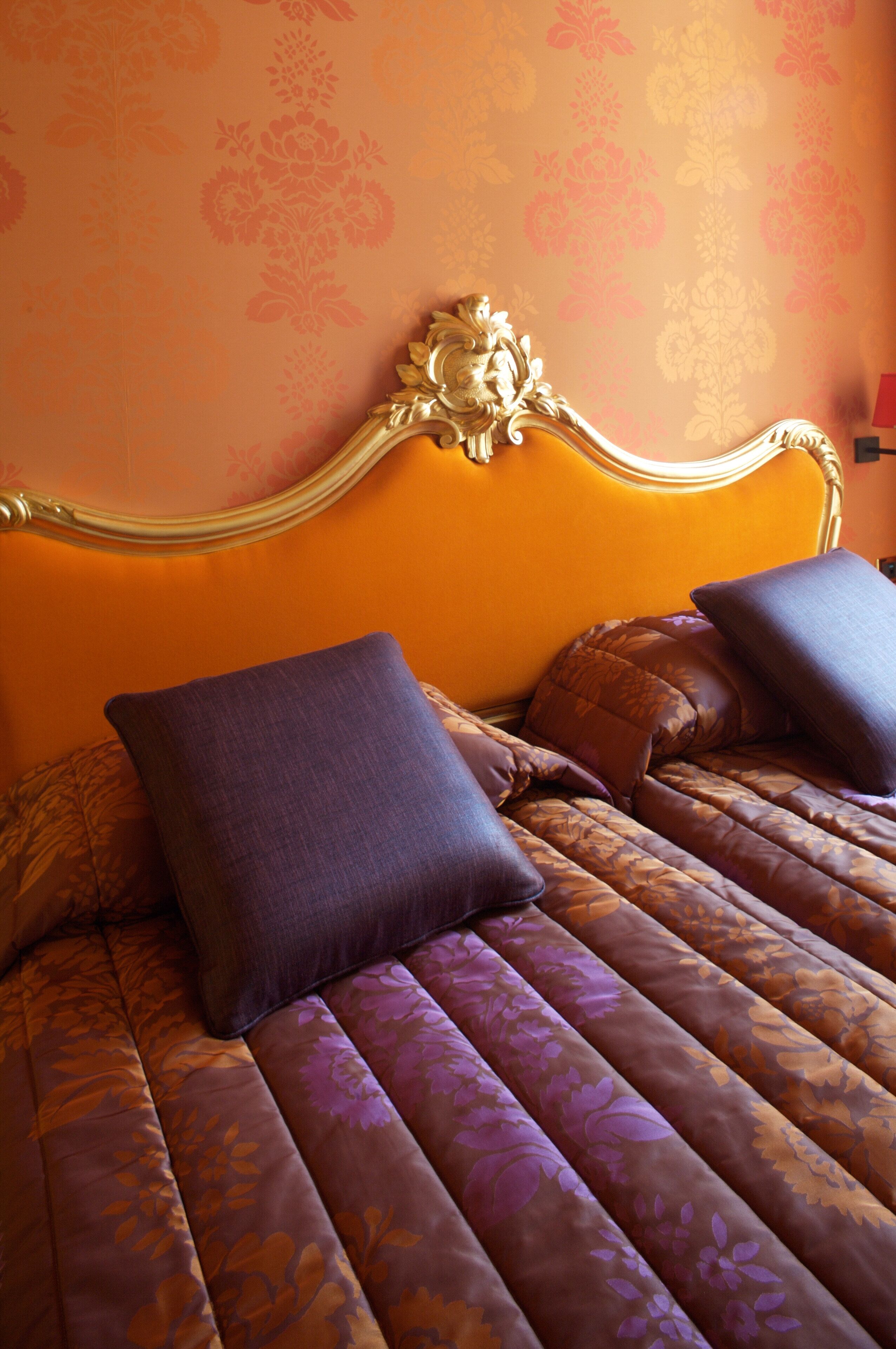 superior double or twin room | minibar, in-room safe, individually decorated, desk