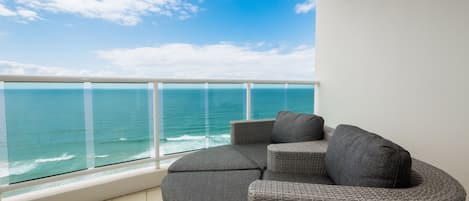 Two Bedroom Ocean Superior | Balcony