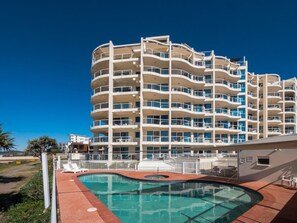 Outdoor pool, pool loungers