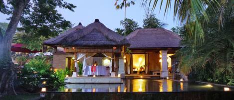 Suite Villa | 1 chambre, minibar, coffres-forts dans les chambres