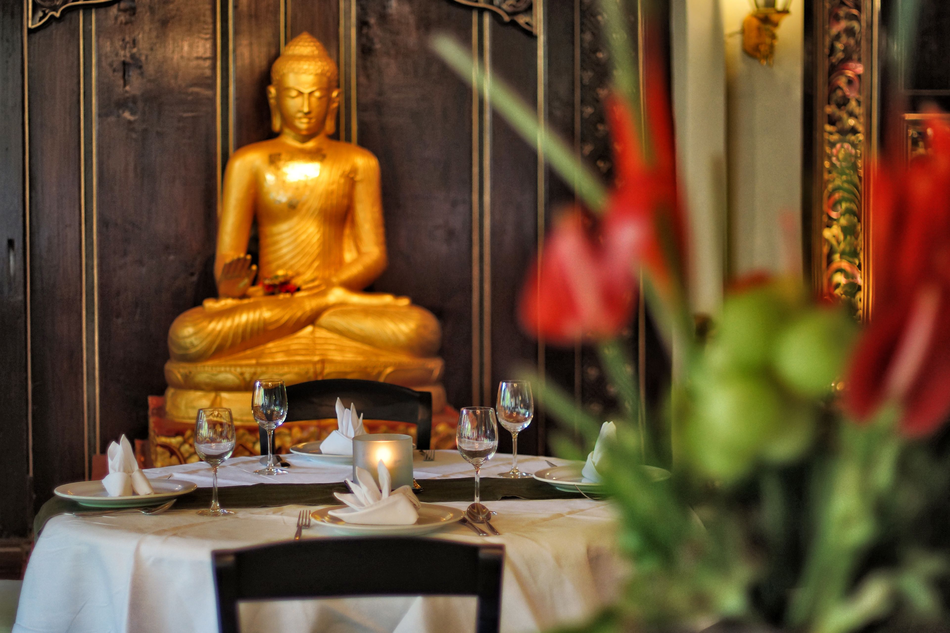 breakfast, lunch, dinner served; asian cuisine, pool views