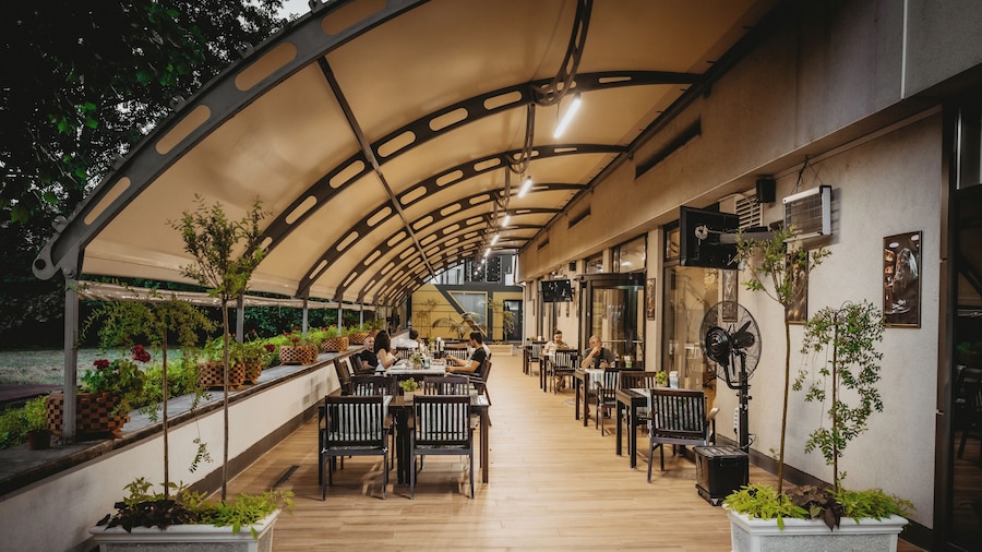 索非亚动物园酒店